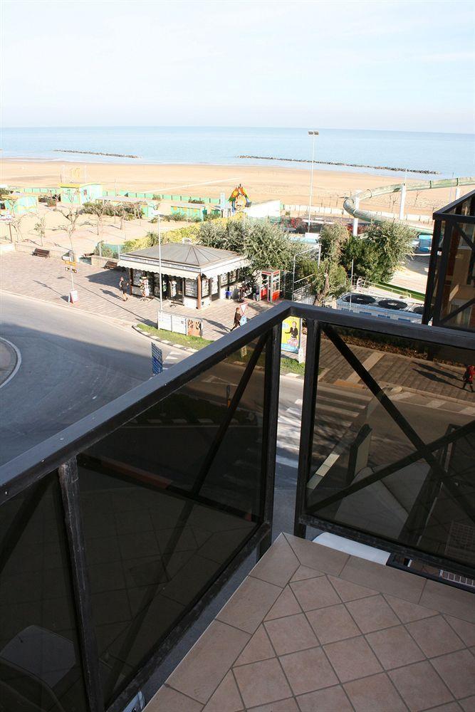 Residenza Sol Holiday Rimini Eksteriør billede